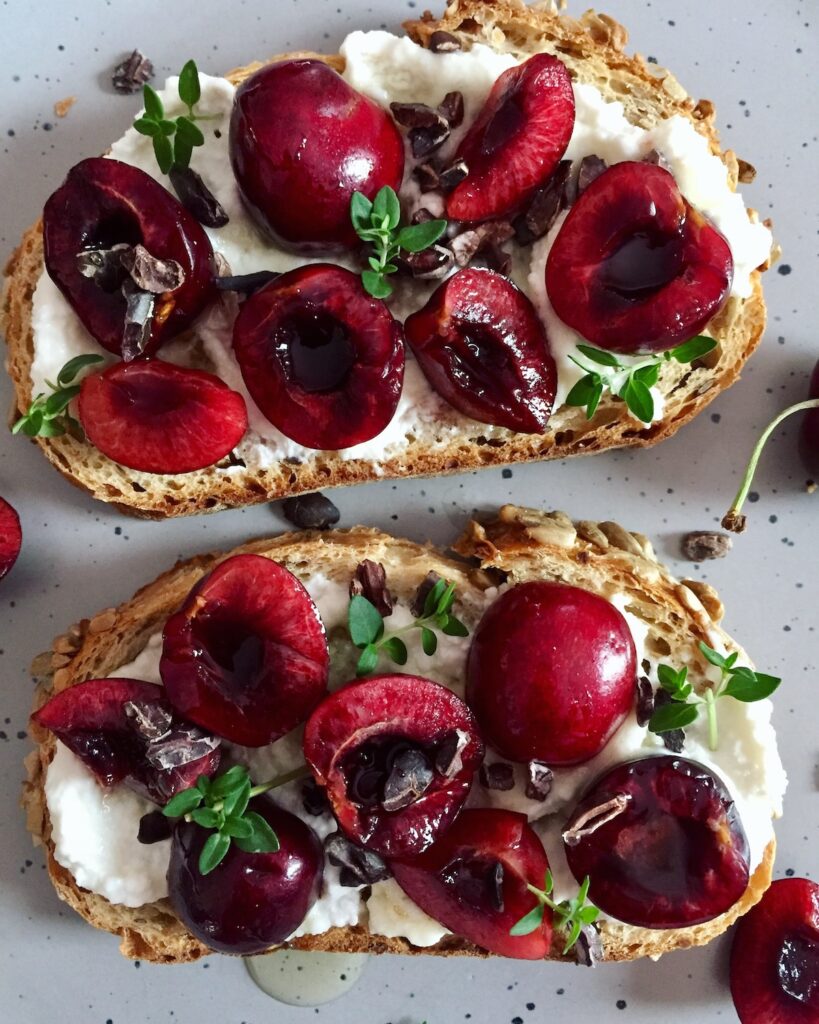 Sweet Cherry Ricotta Toasts. - harvestandnourish.com