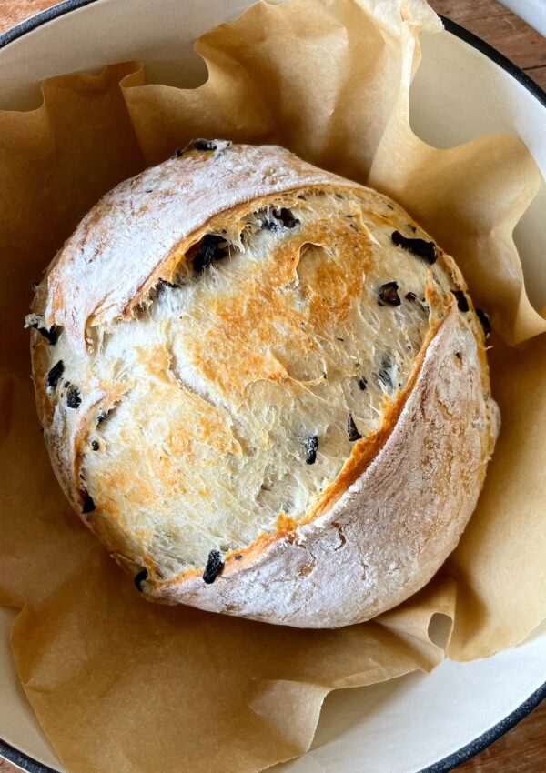 Olive Artisan Bread. - harvestandnourish.com