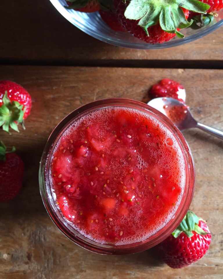 4-Ingredient Chia Seed Strawberry Jam. - harvestandnourish.com