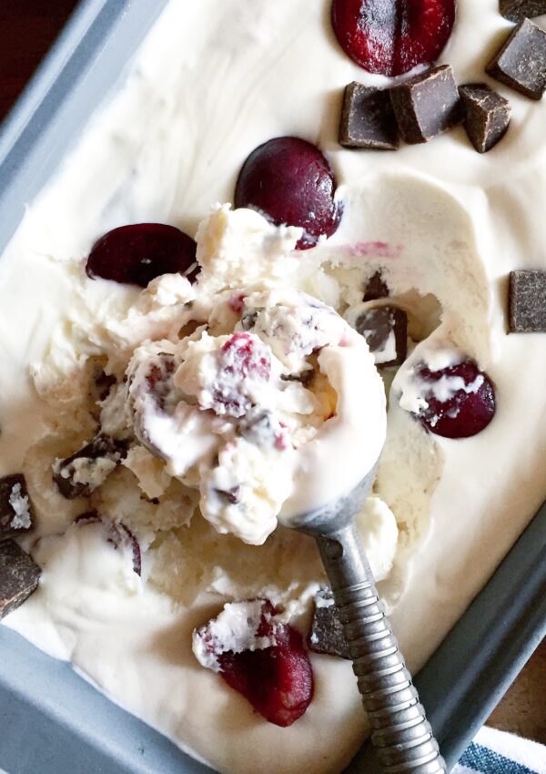 No-Churn Chocolate Cherry Ice Cream. - harvestandnourish.com