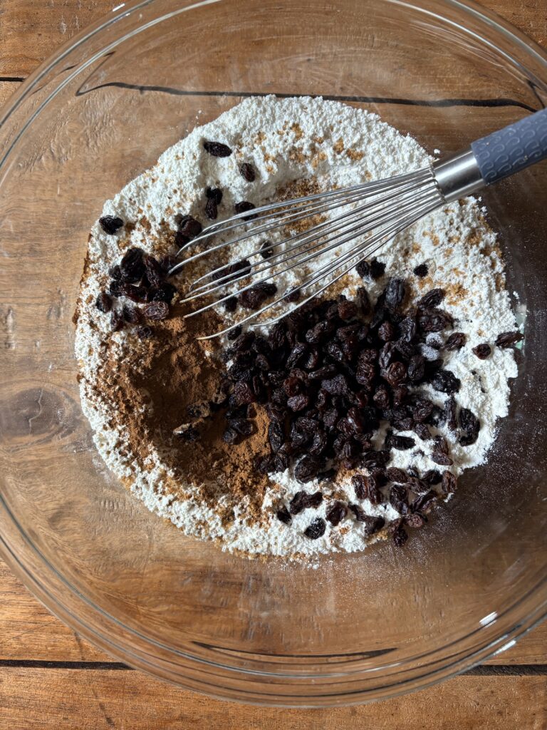 Cinnamon Raisin Artisan Bread. - harvestandnourish.com