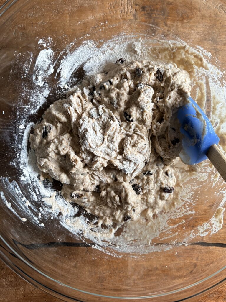 Cinnamon Raisin Artisan Bread. - harvestandnourish.com