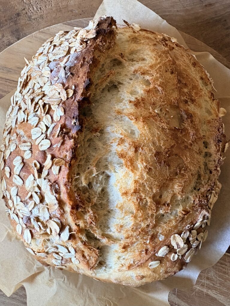 Honey Oat Artisan Bread. - harvestandnourish.com