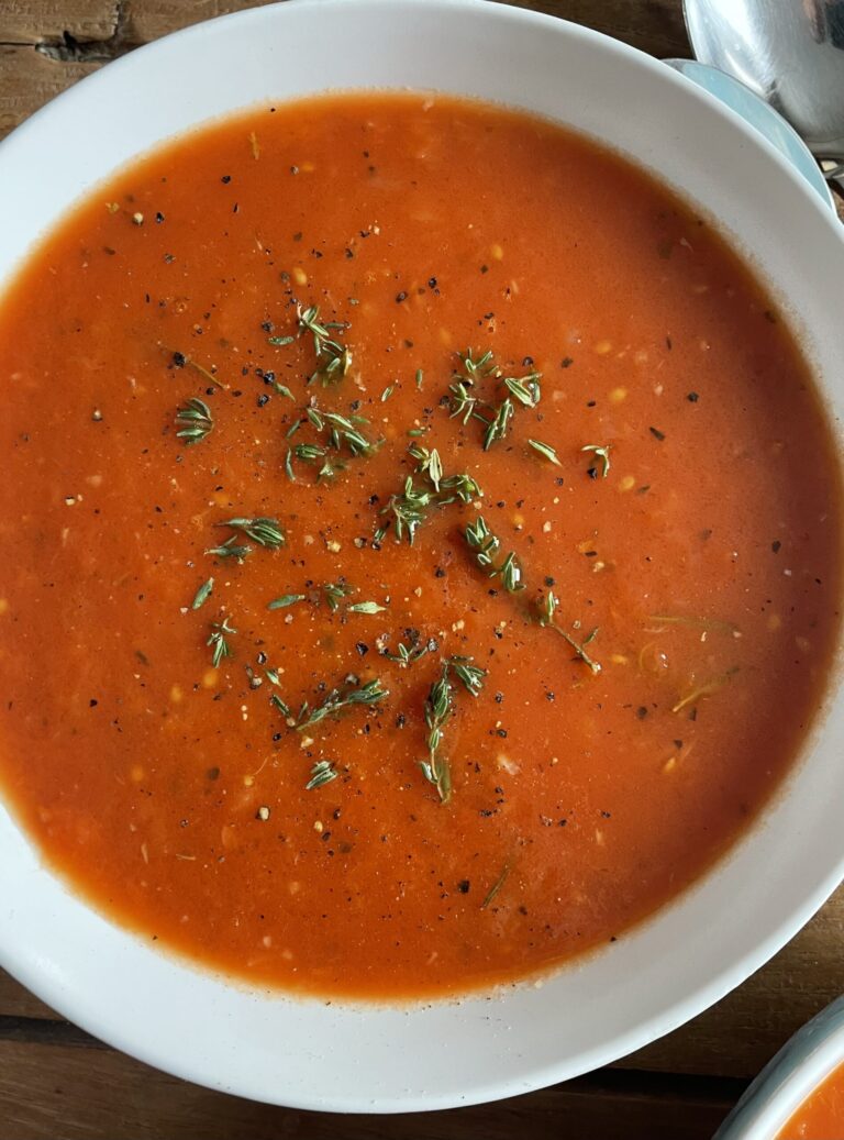 5-Ingredient Pantry Tomato Soup