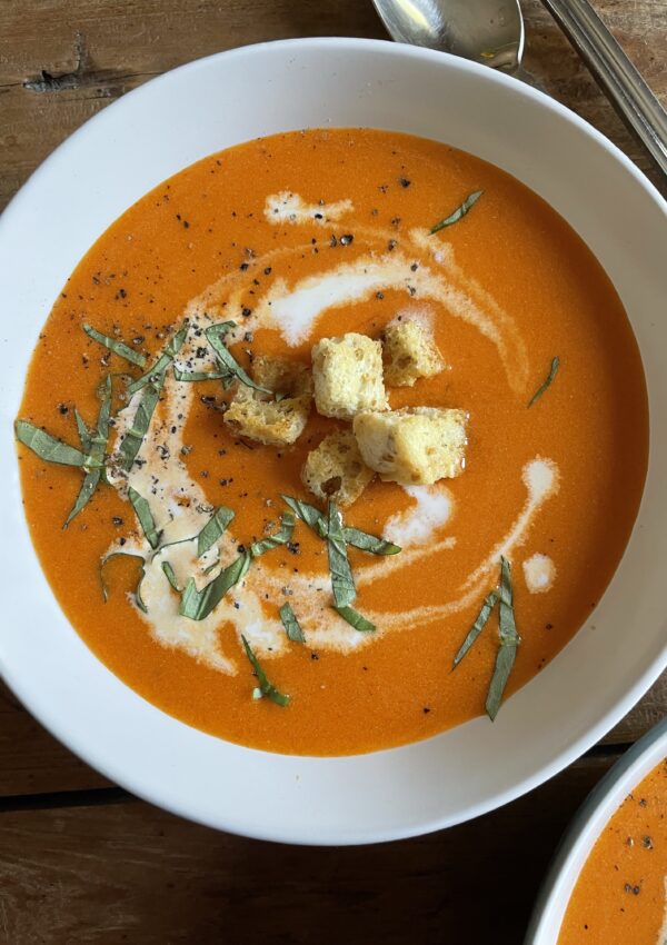 Creamy Roasted Red Pepper Soup. - harvestandnourish.com