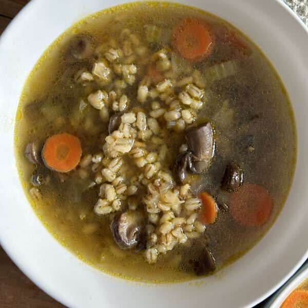 Hearty Mushroom Barley Soup