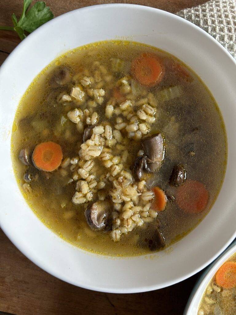 Mushroom Barley Soup. - harvestandnourish.com