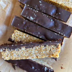 Chocolate Peanut Butter Krispie Bars. - harvestandnourish.com