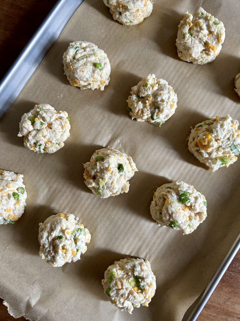 Cheddar Scallion Drop Biscuits. - harvestandnourish.com
