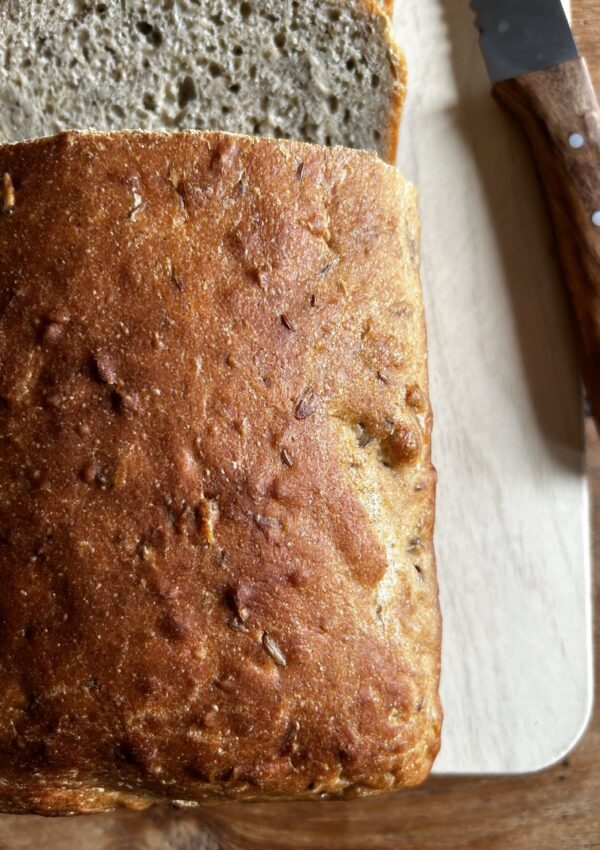 Sunflower Rye Bread. - harvestandnourish.com