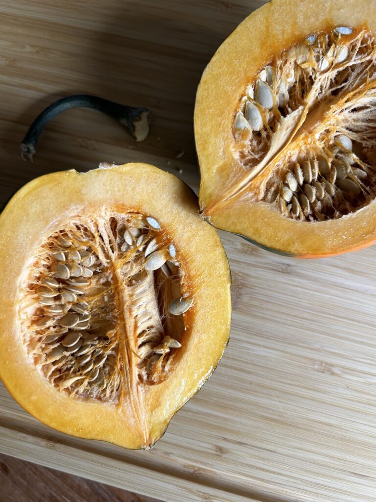 Maple Roasted Acorn Squash. - harvestandnourish.com