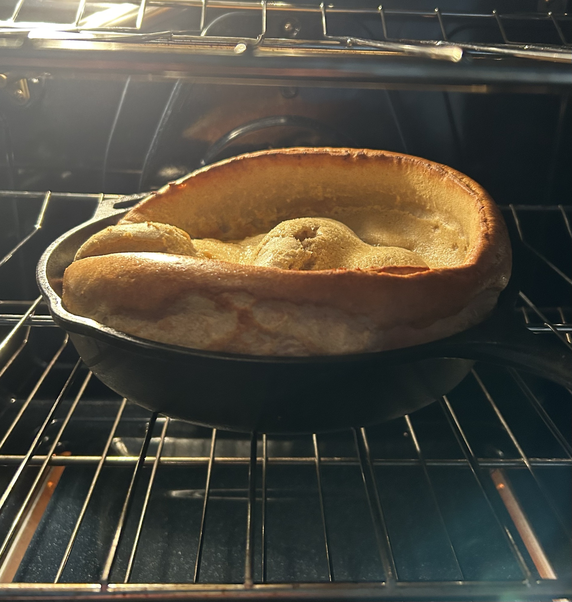 Apple Dutch Baby. - harvestandnourish.com
