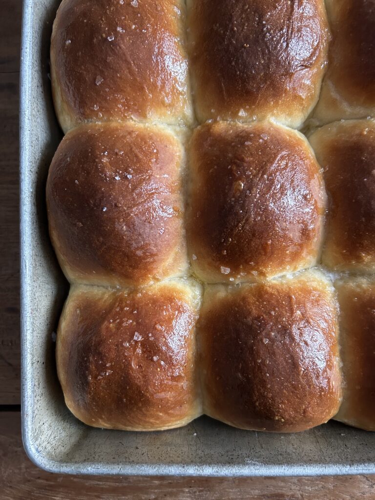 Buttermilk Dinner Rolls. - harvestandnourish.com