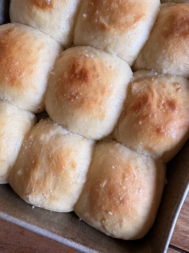 Buttermilk Dinner Rolls. - harvestandnourish.com