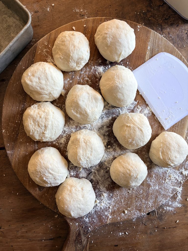 Buttermilk Dinner Rolls. - harvestandnourish.com