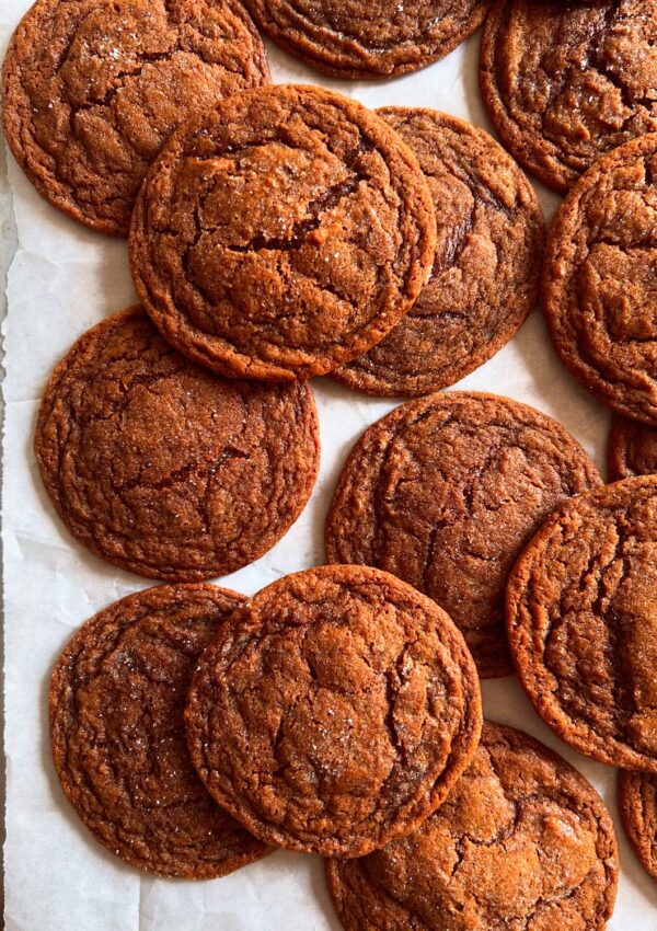 Chewy Ginger Molasses Cookies. - harvestandnourish.com