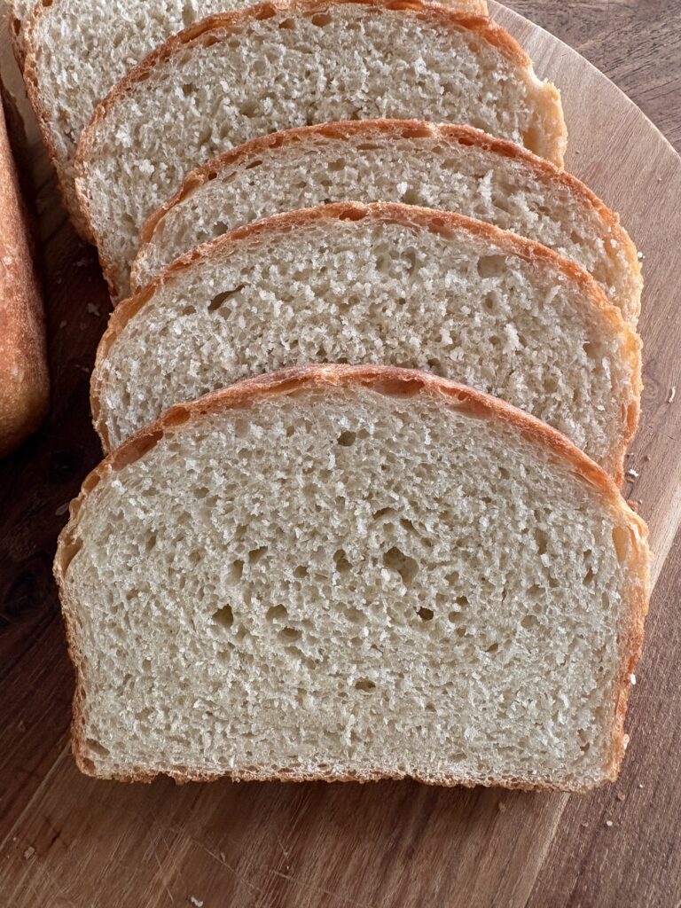 Everyday Sandwich Bread. - harvestandnourish.com