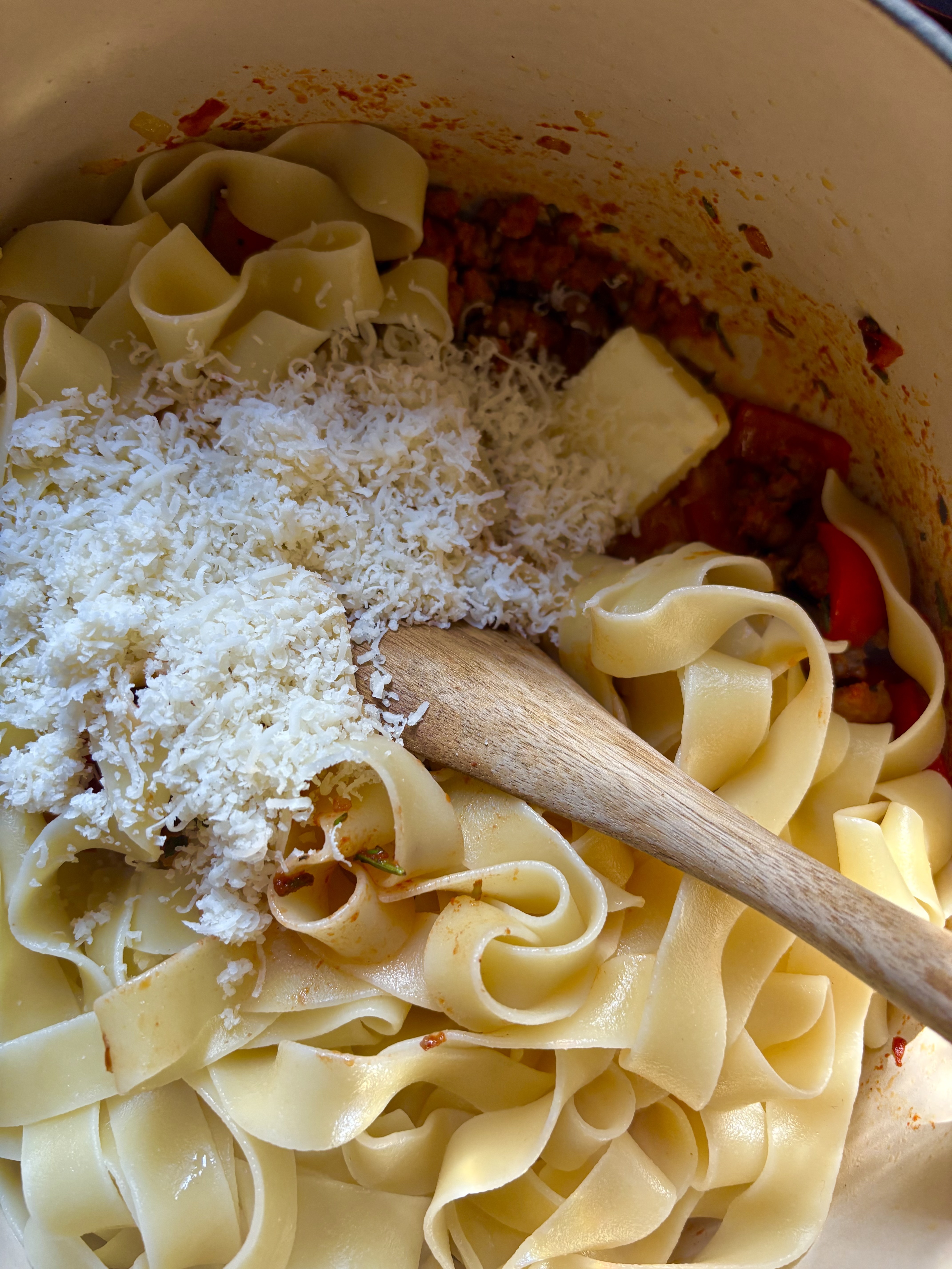 Pappardelle with Sausage and Peppers. - harvestandnourish.com