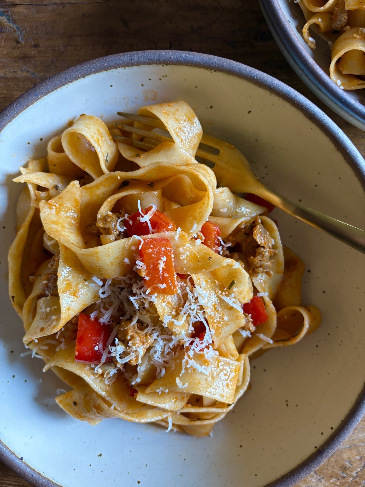 Pappardelle with Sausage and Peppers. - harvestandnourish.com