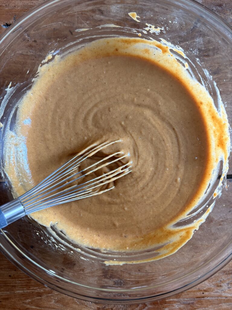 One Bowl Pumpkin Muffins. - harvestandnourish.com