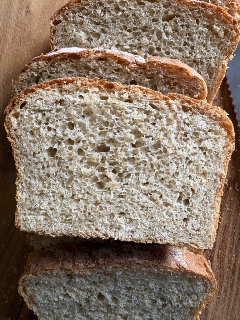 Honey Oat Bread. - harvestandnourish.com